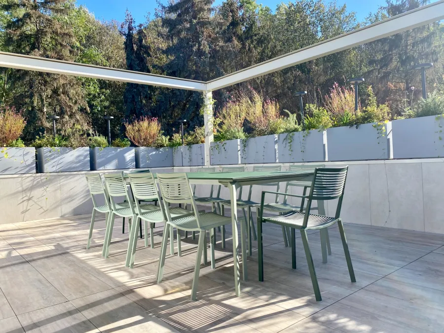 arredo zona pranzo all'esterno 